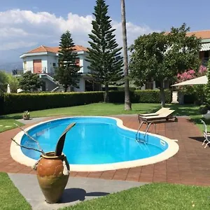  Hébergement de vacances Con Piscina Esclusiva Vista Etna
