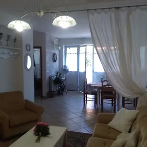 Ai Tre Archi Di Tagliaborse Mascali